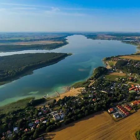 Nad Jeziorem Gæstehus Powidz (Slupca)