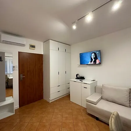 Πανσιόν Nad Jeziorem Powidz (Slupca)