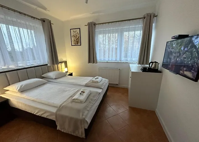 Nad Jeziorem Affittacamere Powidz (Slupca)